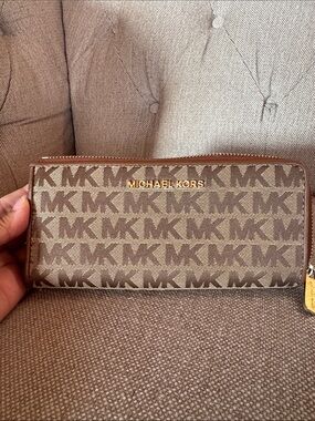 Michael Kors Brown Signature MK Zip Wallet